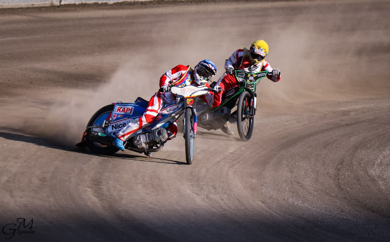 Weterani Apatora Toruń i Polonii Bydgoszcz znów ścigali się na torze. Za nami Derby Pomorza i Kujaw 2019