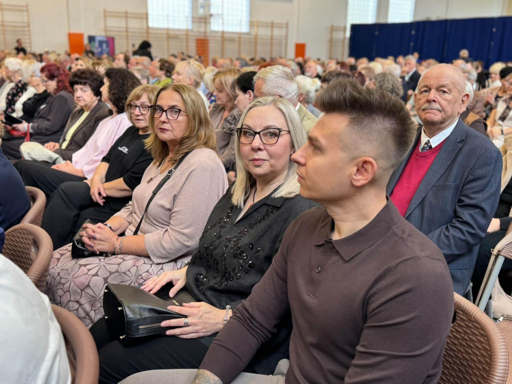 90 lat I LO w Starachowicach. Pokolenia absolwentów na jubileuszu „Jedynki”