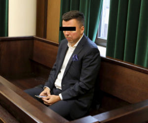 Skazany za aferę jest wolny, ściął drzewo siedział rok