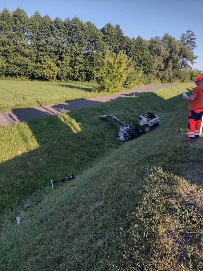 Tragedia na DK9 w Ostrowcu Świętokrzyskim. W zderzeniu aut zginął 70-letni kierowca