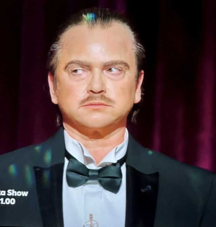 Zrobili z Figury Don Corleone