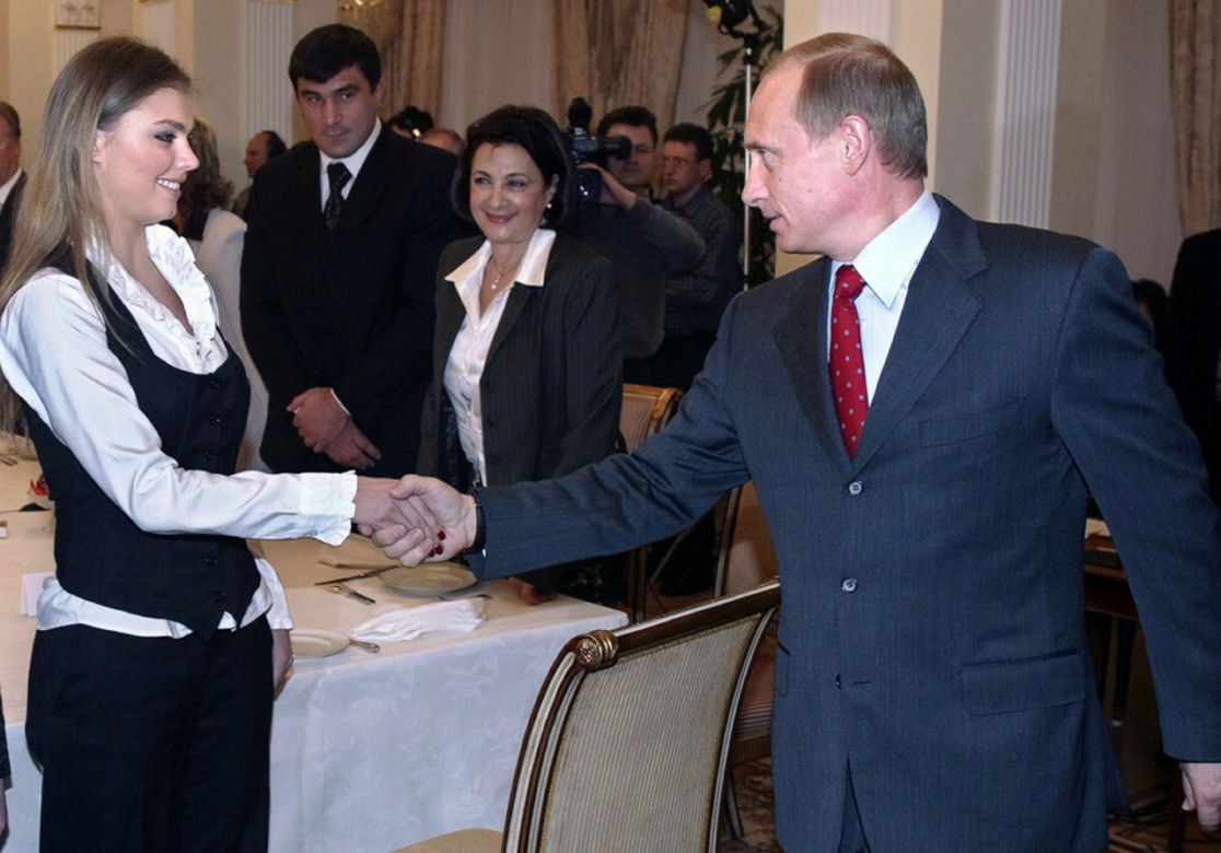 Alina Kabajewa sprawiła, że Putin jest jeszcze gorszy?! Mocne tezy w nowej książce