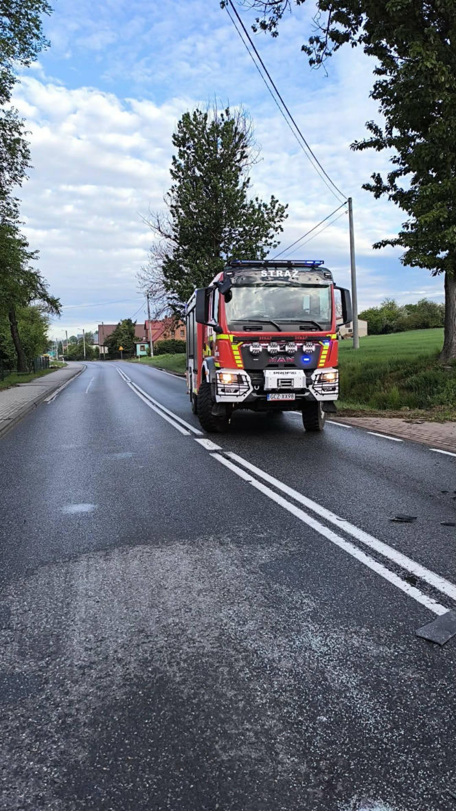 Dwie osoby zginęły w tragicznym wypadku! Droga krajowa zablokowana