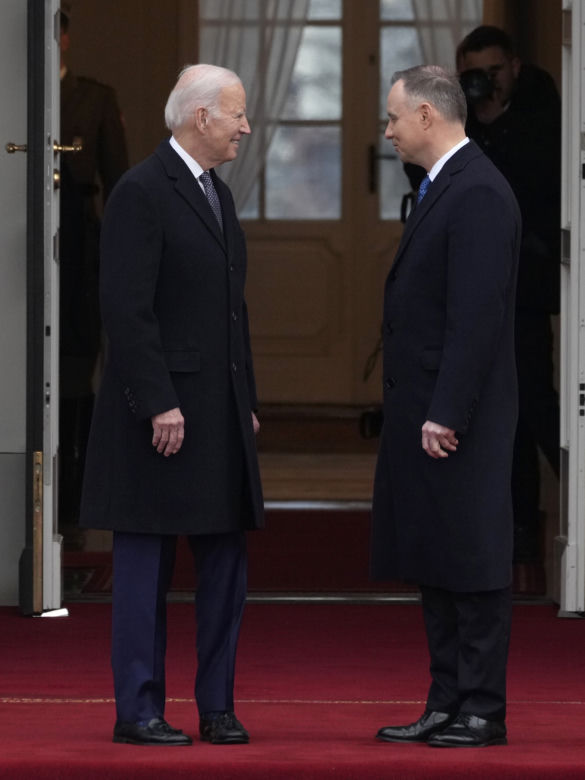 Powitanie prezydenta Joe Bidena przez Andrzeja Dudę