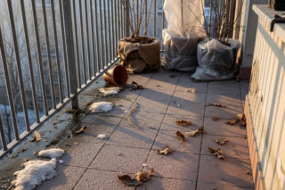 Zrobisz to w lutym na balkonie i gorzko pożałujesz. Ten błąd popełnia wiele osób