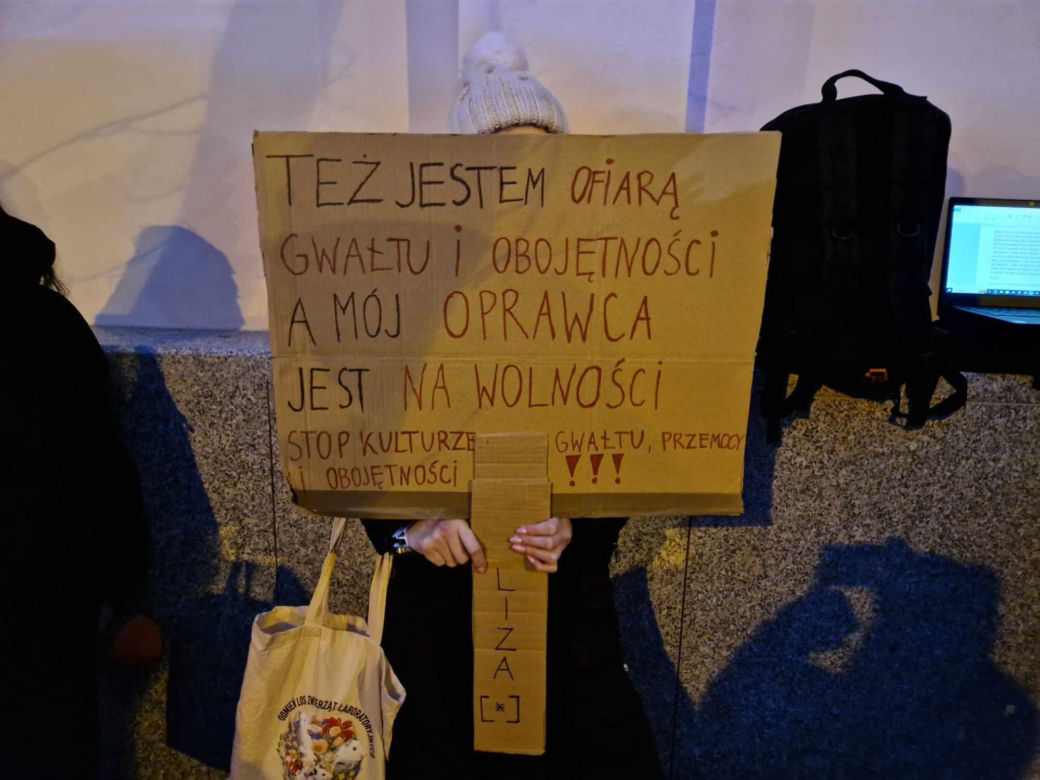 Marsz przeciwko przemocy po brutalnym ataku na 25-letnią Lizę