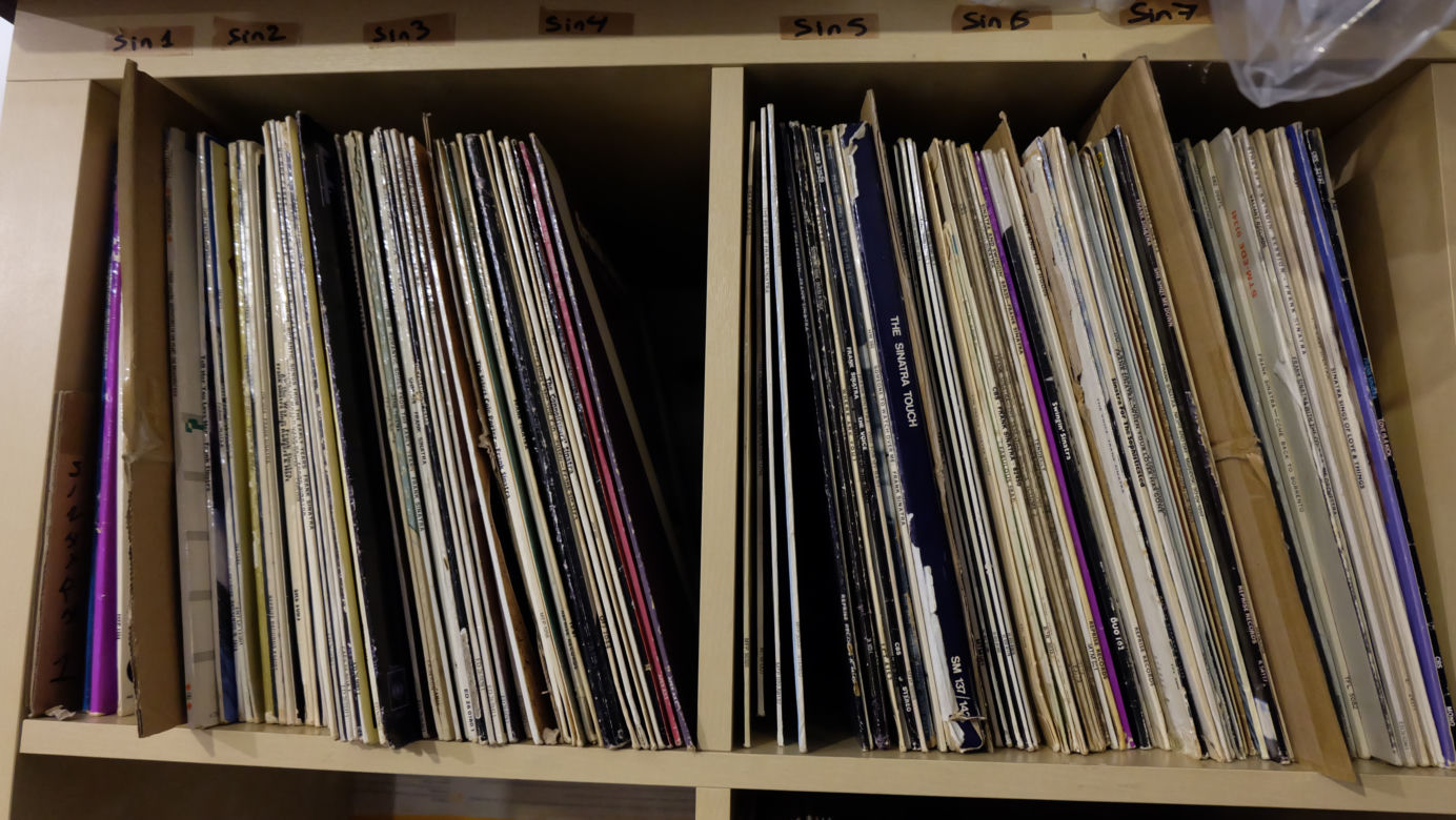 Płyty CD odchodzą do lamusa. Teraz popularne są czarne krążki [GALERIA]