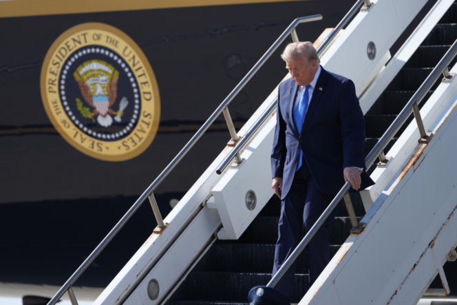 Uzbrojony mężczyzna czekał na Trumpa! Potem incydent ze śmigłowcem