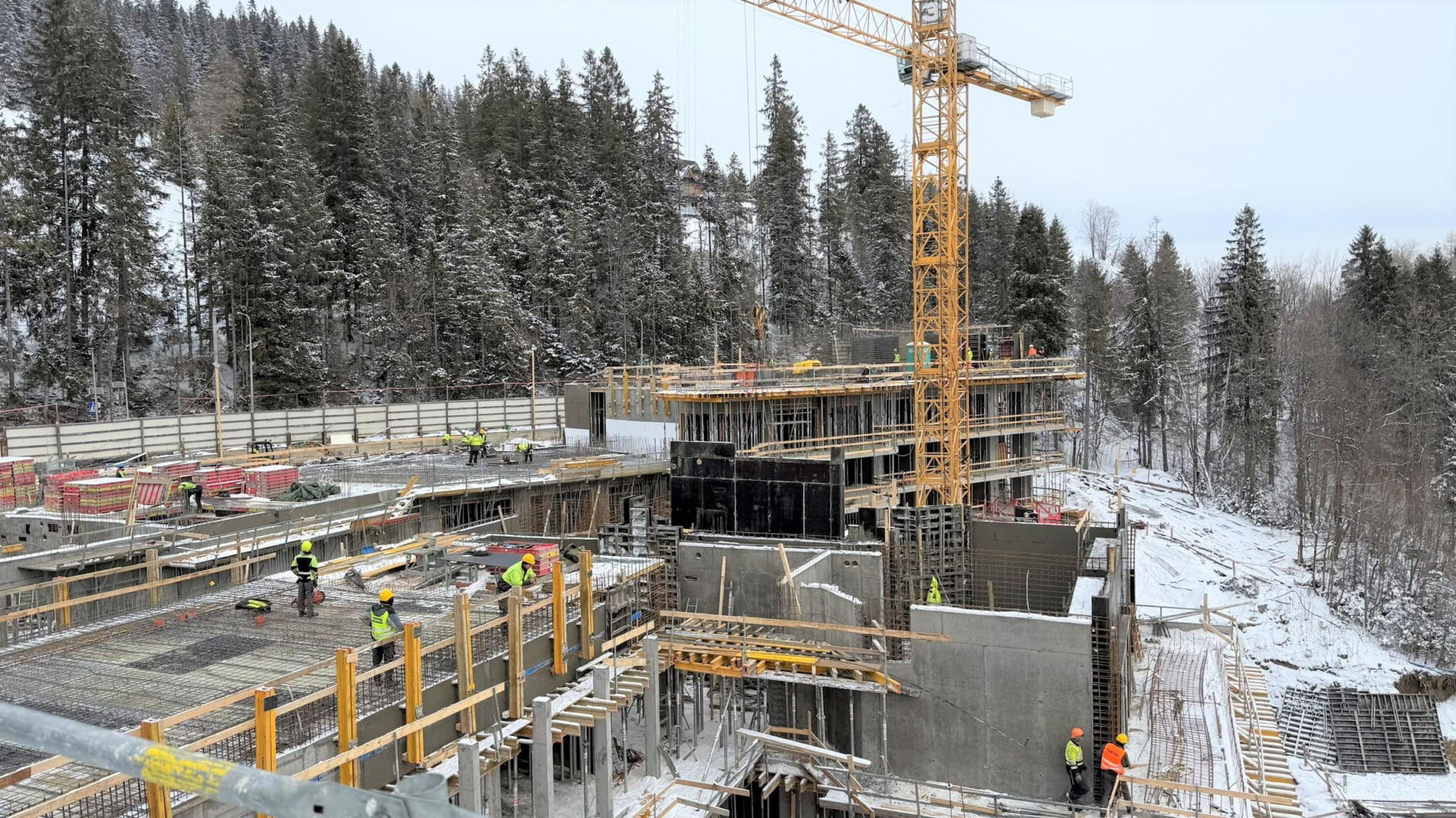 Budowa hotelu Salamandra w Kościelisku - luty 2026
