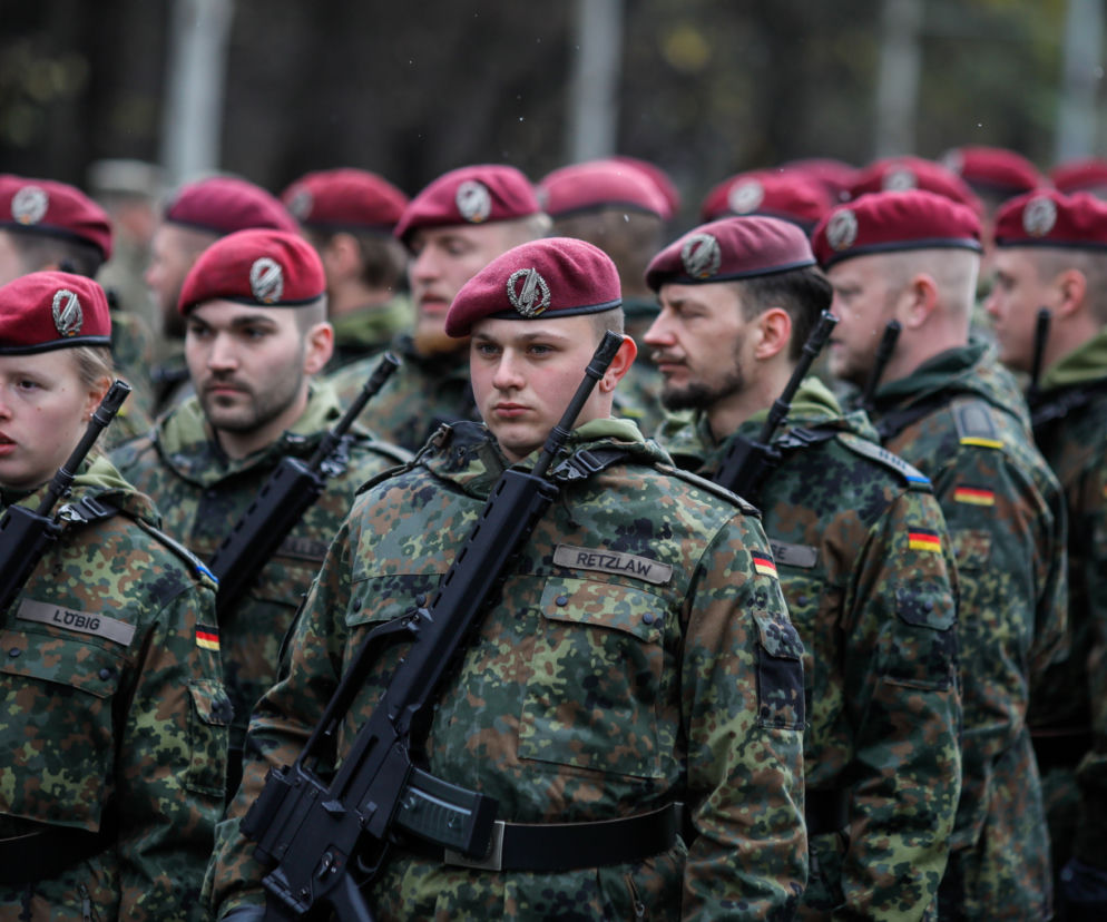 Niemieckie wojsko zamówiło na początek 305 tysięcy kompletów