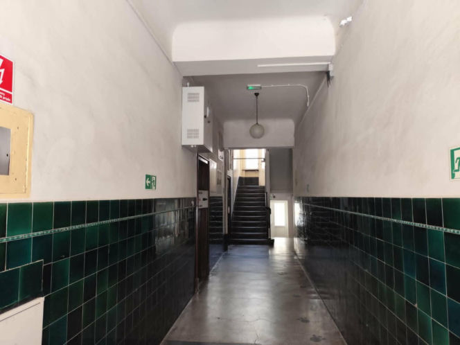Szok w centrum Krakowa! Mężczyzna śledził 12-letniego chłopca