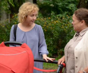 Komisarz Alex 4 sezon odcinek 47 (odc. 8). Mariola Filarska (Gabriela Muskała), Aniela Kozłowska (Grażyna Zielińska)
