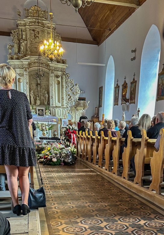 Ostatnia droga Ireny i Tadeusza. Cała wieś płakała na pogrzebie
