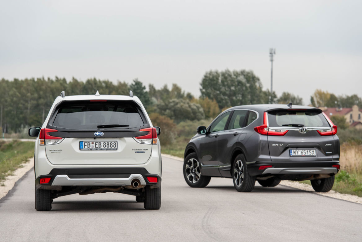 Subaru Forester e-BOXER vs Honda CR-V Hybrid