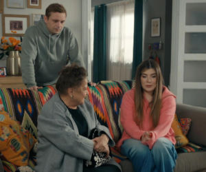 Barwy szczęścia, odc. 3336. Agata (Natalia Zambrzycka), Hubert (Marek Molak), Lucyna Zwierzchowska (Grażyna Zielińska)