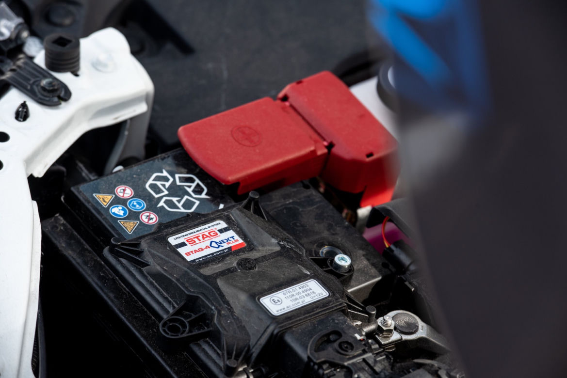 Toyota Corolla Hybrid z instalacją LPG STAG