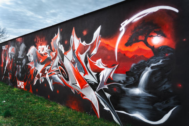 Przy ul. Mieszka I w Siedlcach można podziwiać całą galerię murali i graffiti