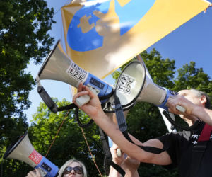 Protesty w sprawie ustawy lex TVN