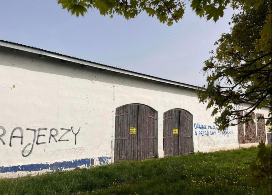 Graffiti w Garzynie 