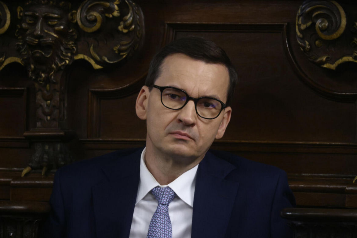 Na Wawelu msza w 73. rocznicę urodzin Lecha Kaczyńskiego