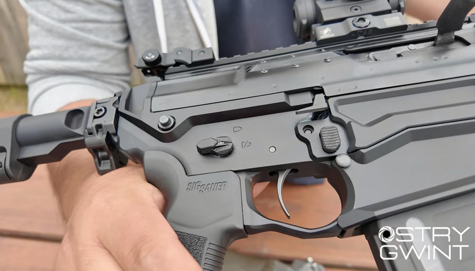SIG Sauer 563 LB