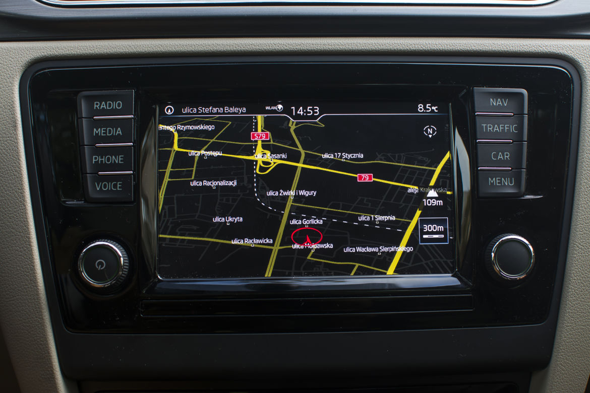Skoda Rapid Spaceback 1.0 TSI 110 KM 6MT