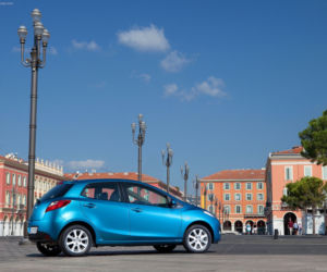 Mazda 2 Exclusive hatchback, model 2011