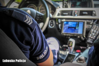 Do policji zda nawet przedszkolak. Test sprawnościowy to fikcja?