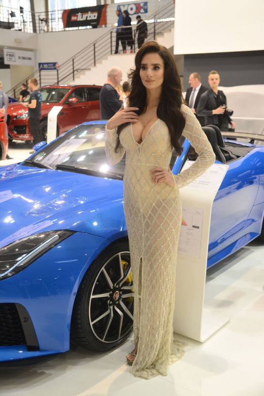 Hostessy na targach Poznań Motor Show 2018