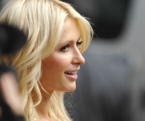 Paris Hilton dostała Lexusa