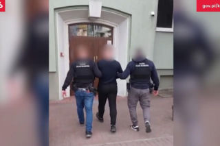 Wielka akcja KAS. Uderzenie w nielegalny hazard, 30 osób zatrzymanych