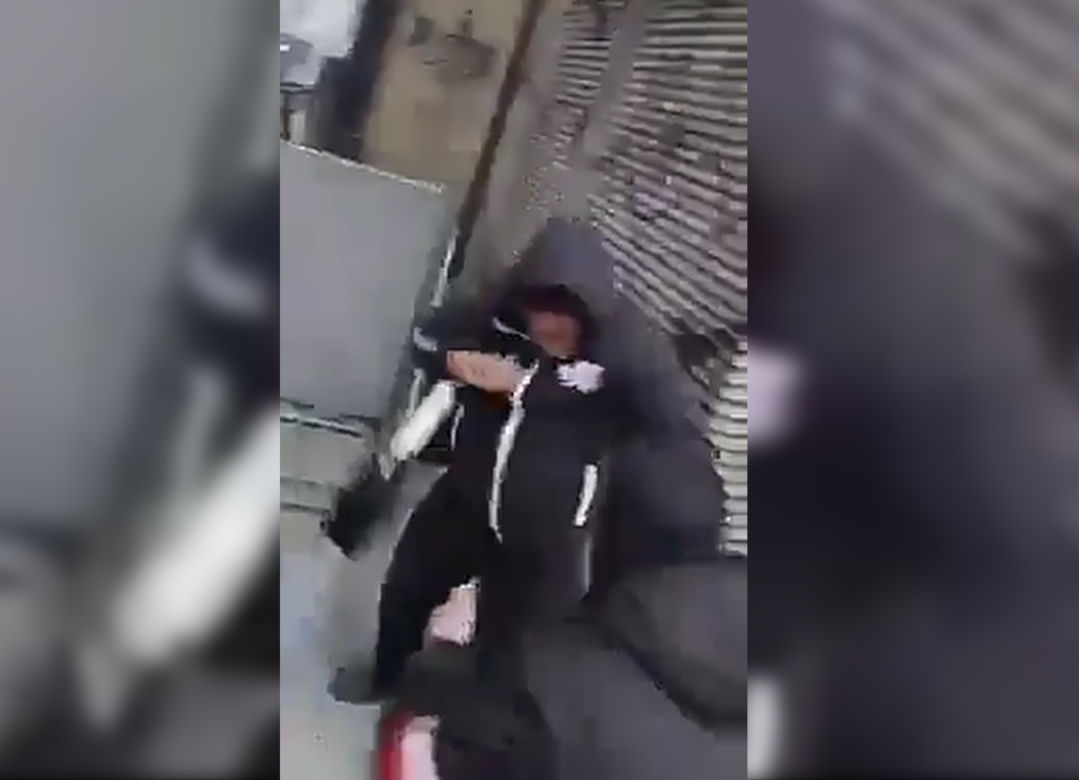 Oni zaatakowali policjantów. Nie popuszczą, aż ich złapią 