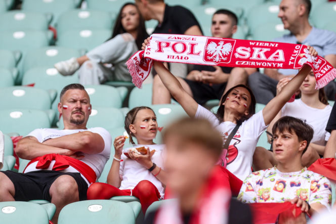 Polska - Ukraina. Tłumy kibiców na trybunach. Znajdź się na zdjęciu!