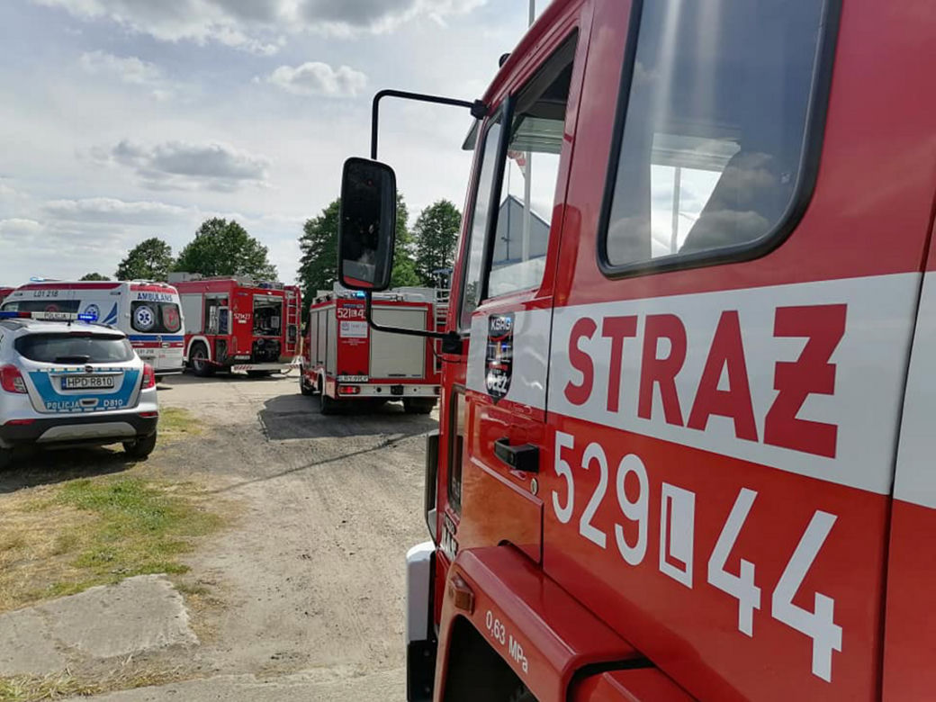 Śmigłowiec spadł na ziemię tuż po starcie. 