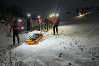 Dramatyczna nocna akcja w Tatrach. Spadli kilkaset metrów, nawigując z Google Maps