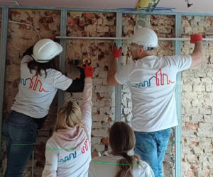 Remont kamienicy w Bytomiu - Fundacja Saint-Gobain i Habitat for Humanity