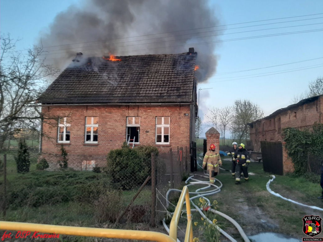 Pożar domku jednorodzinnego w miejscowości Tupadły