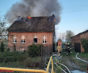 Pożar domku jednorodzinnego w miejscowości Tupadły