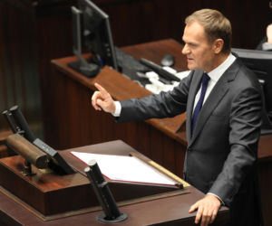 Ekspert od wizerunku Piotr Tymochowicz: Tusk był wystraszony jak sarna