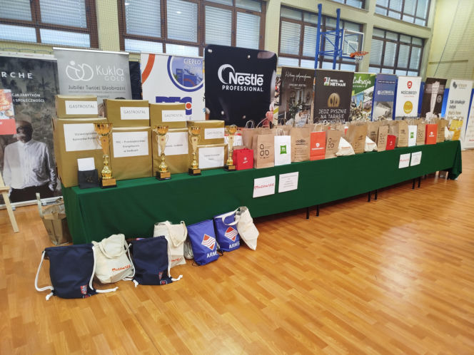 Już po raz ósmy w Siedlcach rywalizowali młodzi kelnerzy z całej Polski