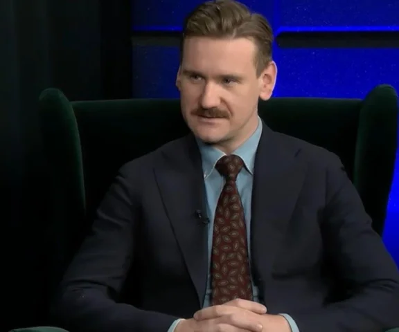 Dymek: Mentzen to bardziej tiktoker niż polityk. Ma nas bawić!