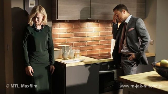 M jak MIŁOŚĆ, odc. 976. Marta (Dominika Ostałowska), Andrzej (Krystian Wieczorek)