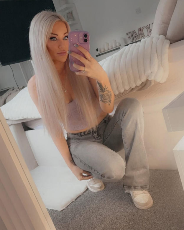 Elise Christie na portalu dla dorosłych