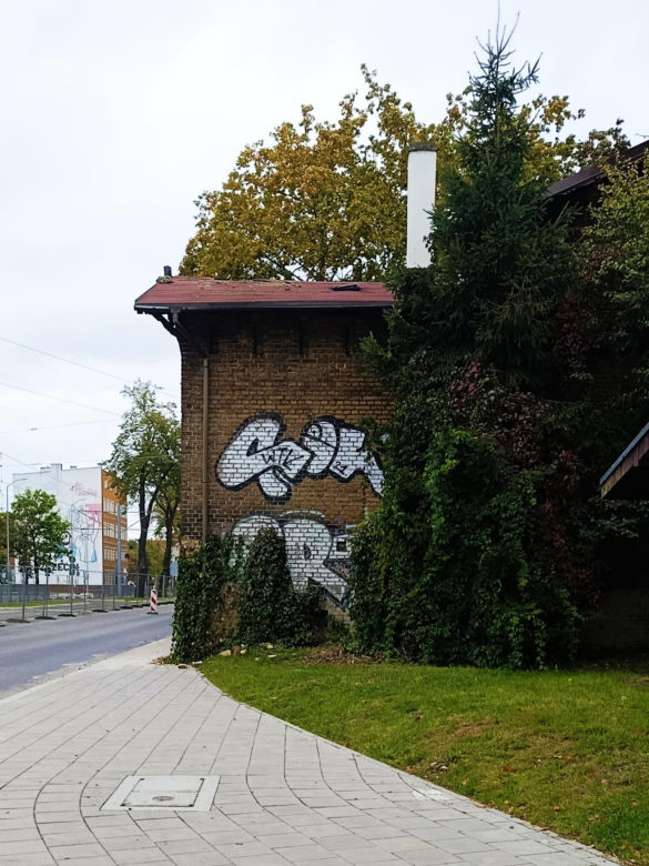 Spalony "domek grabarza" na Pomorzanach