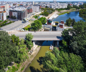 Brama przeciwpowodziowa ze śluzą u wejścia do Portu Praskiego w Warszawie, projekt budowlany: Bimor, projekt wykonawczy: Hydroinvest, 2017-2020
