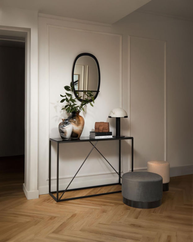 Przedpokój w stylu minimalistycznym