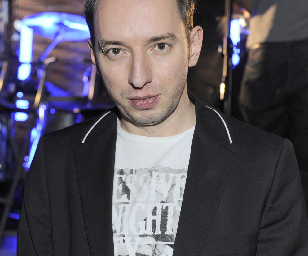 ADAM KONKOL