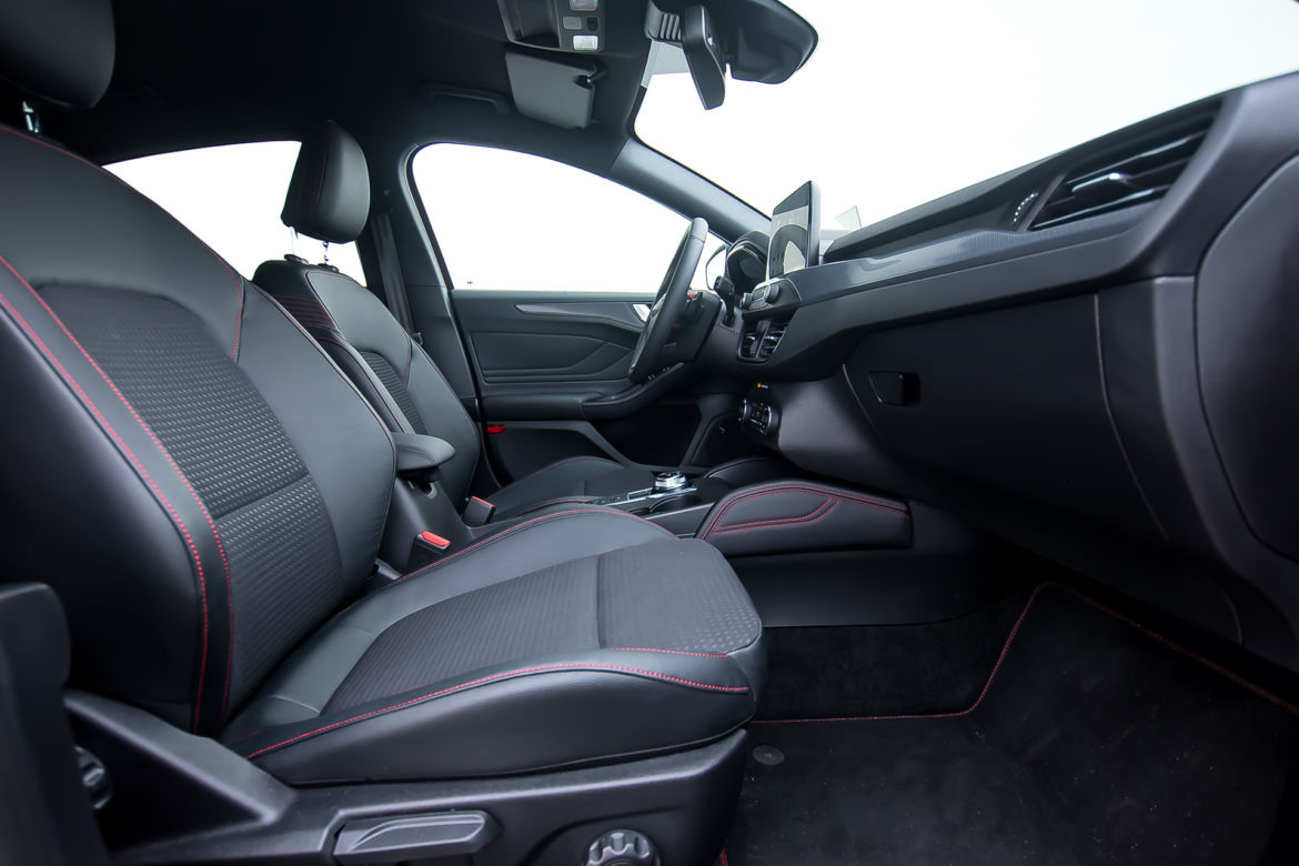 Ford Focus 1.5 EcoBoost 150 KM AT8 ST-Line