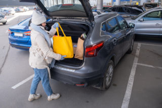 Wystarczy ten jeden ruch przy aucie. Tak unikniesz błędu, który odpowiada za 95 proc. przepuklin kręgosłupa