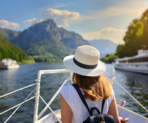 Prowadzi bloga o podróżach. Ma swoje sposoby na tanie podróżowanie 